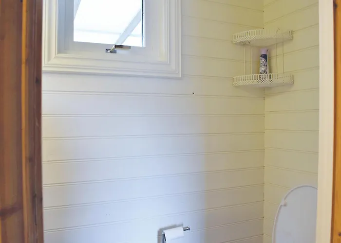 Feriehus Awesome In With Wifi Fister